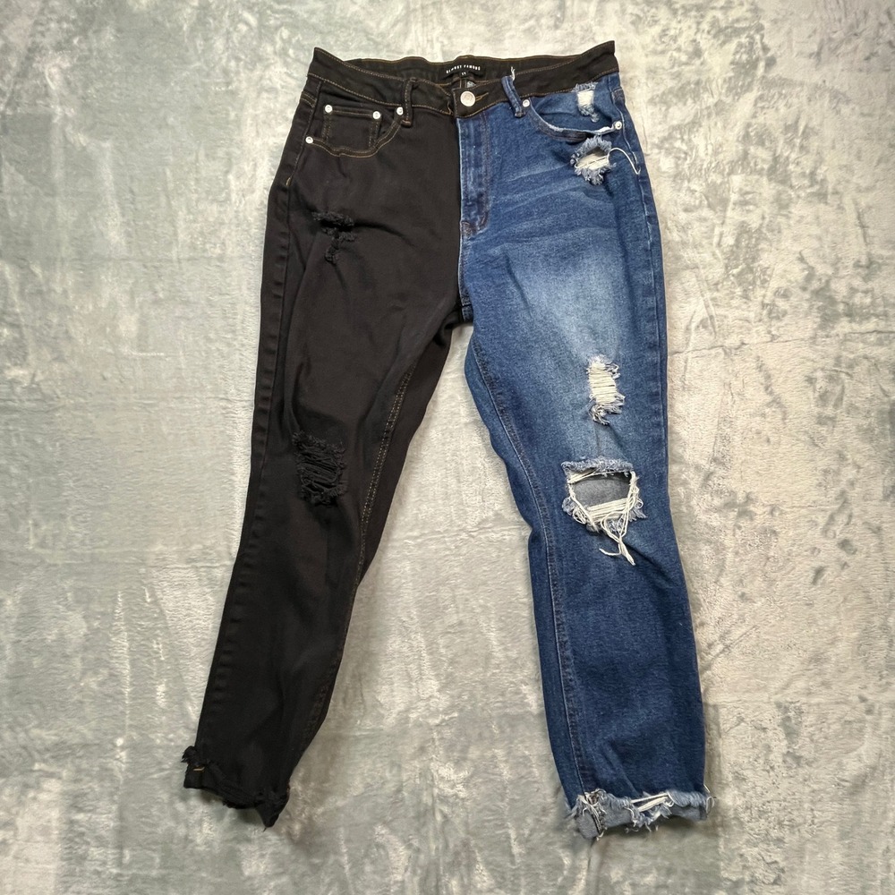 Almost Famous Distressed Skinny Jeans Women 11 Black‎ Blue Split Color High Rise